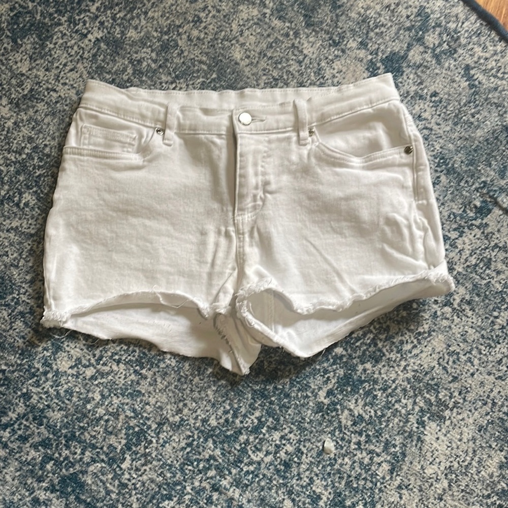 Venus white shorts
